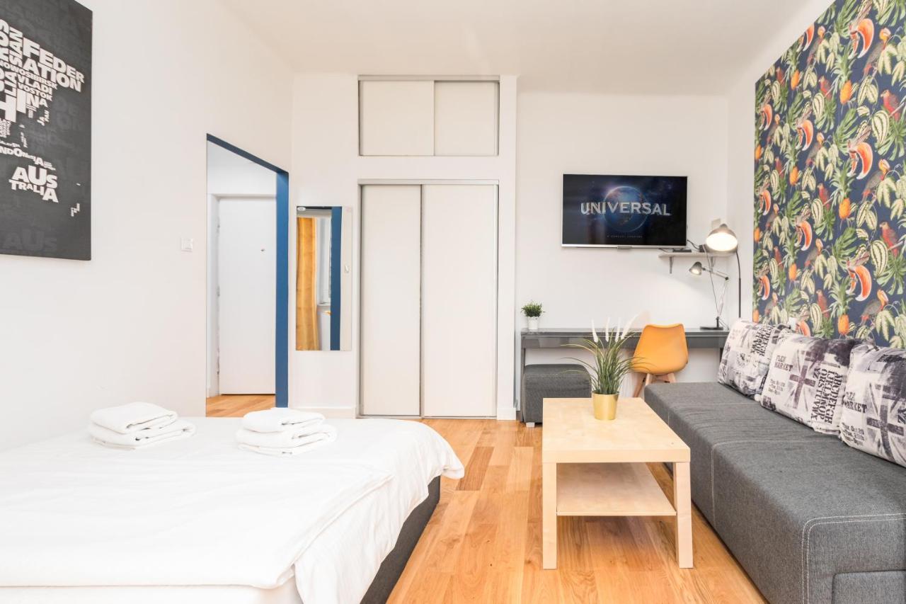 Central Apartament By Your Freedom Варшава Экстерьер фото